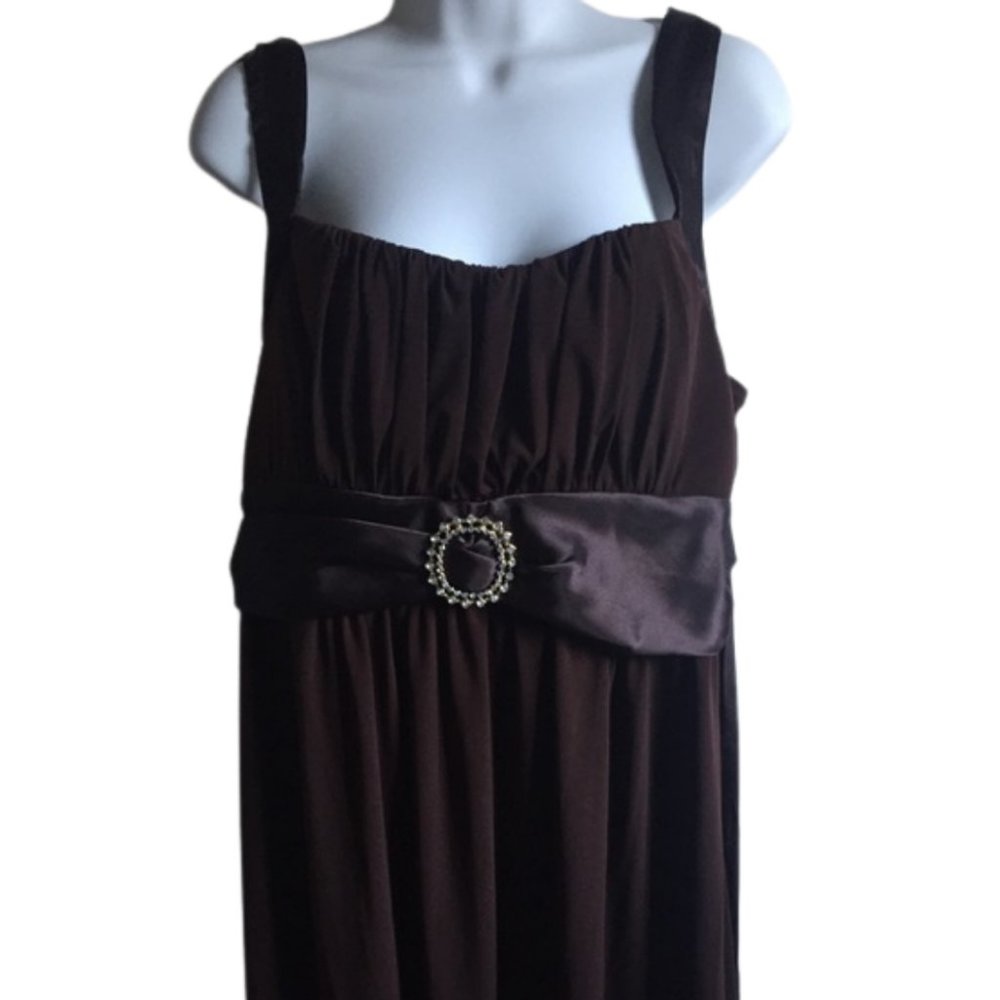 ⭐️HOST PICK⭐️ Sears Jessica Brown Midi Dress - 16P